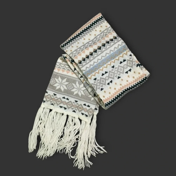 H&M Scarf - Picture 2 of 5
